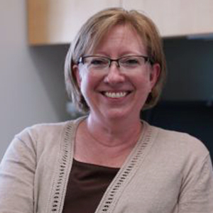 Headshot photo of Christina Hull. 