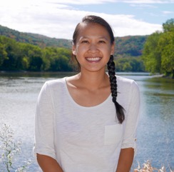 Headshot of Jessica Hua.