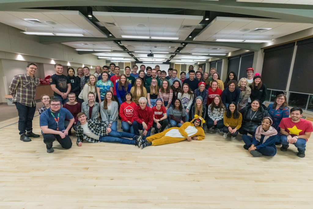 All BioHouse residents and faculty/staff from one cohort pose together.