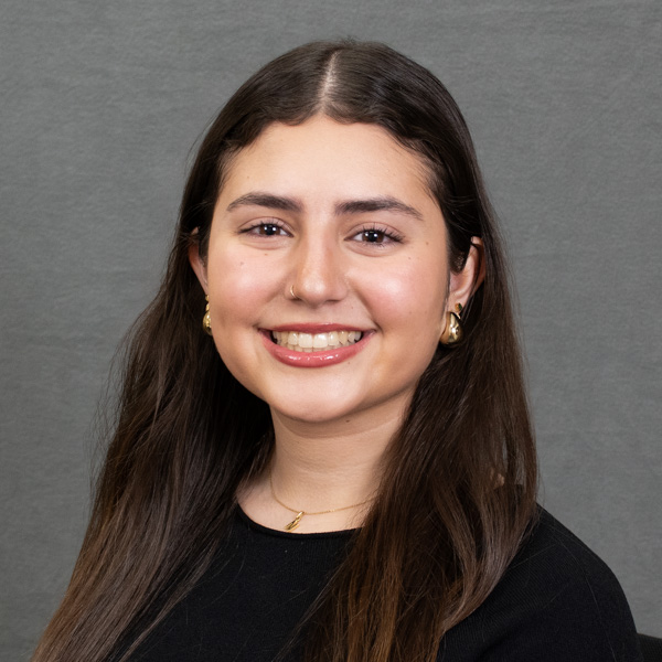 Headshot photo of Nicole Tashian